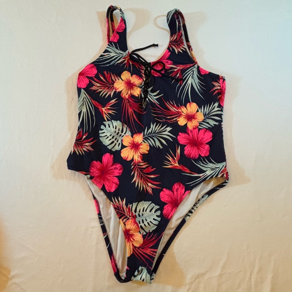 Victoria’s Secret PINK One Piece Swimsuit Tropical Floral Print Size L